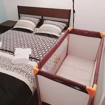 Spacieux - 11 Personnes - Disneyland & Paris Apartment Bussy-Saint-Georges